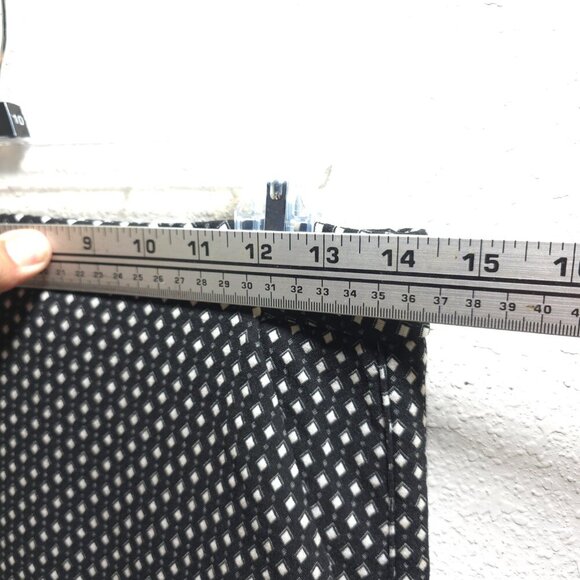 Maurices Diamond Print Pencil Skirt‎ Size S - Picture 8 of 9